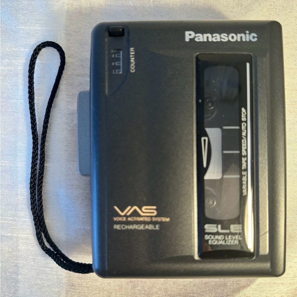 Vintage Panasonic RQ-L340 Walkman Cassette Tape Recorder Voice Activated Works